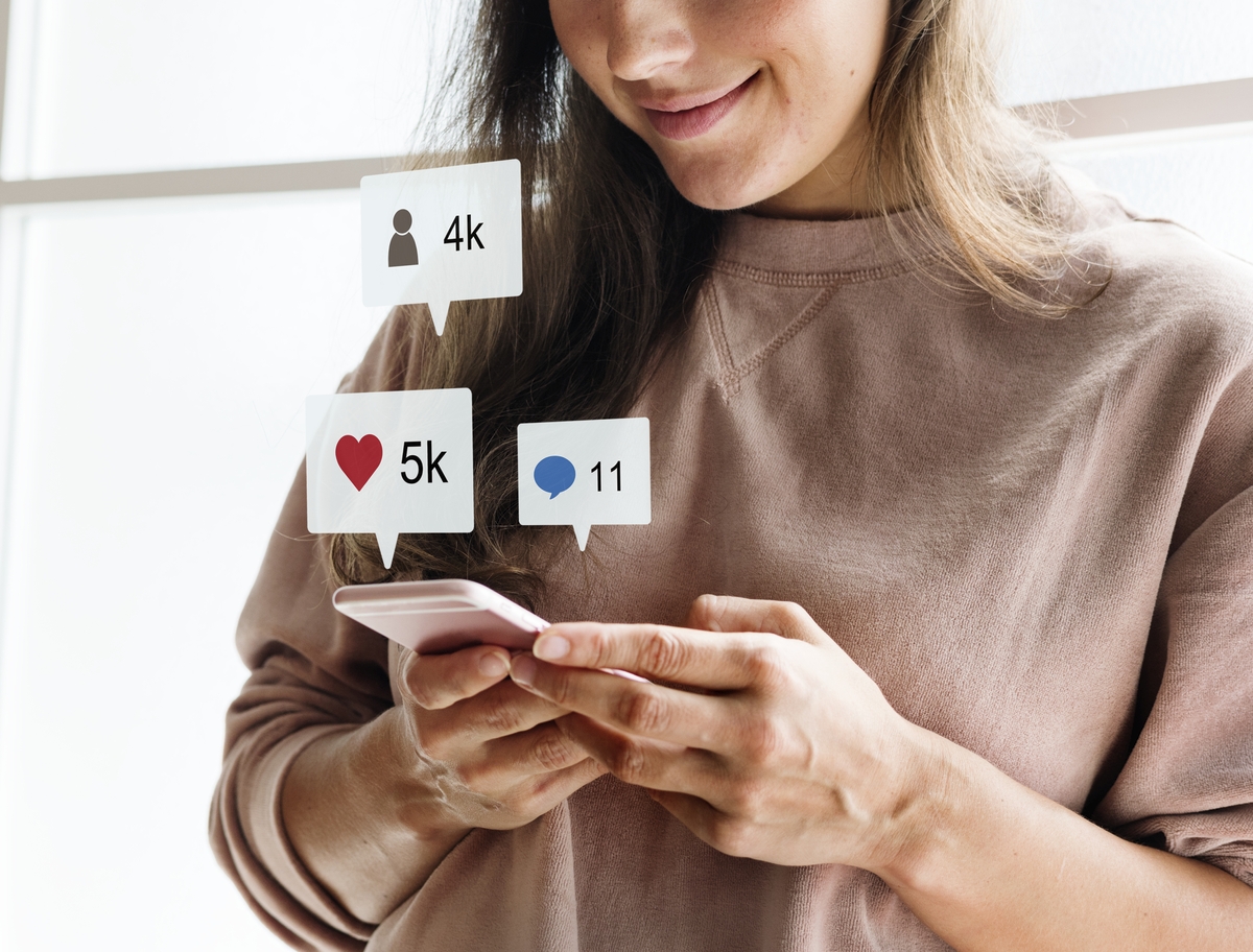 Top 5 Tools Used To Manage Social Media Post - Course Creation With Course Creativ